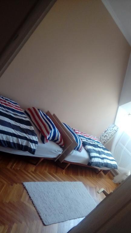 Horváth Apartmanház Kaposvár Exterior foto